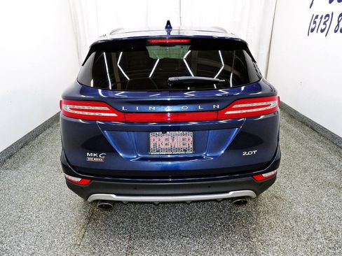 Used 2017 Lincoln MKC Premiere FWD image 5