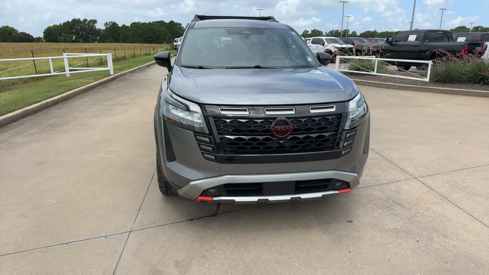 Used 2026 Nissan Pathfinder Rock Creek AWD/4WD image 3