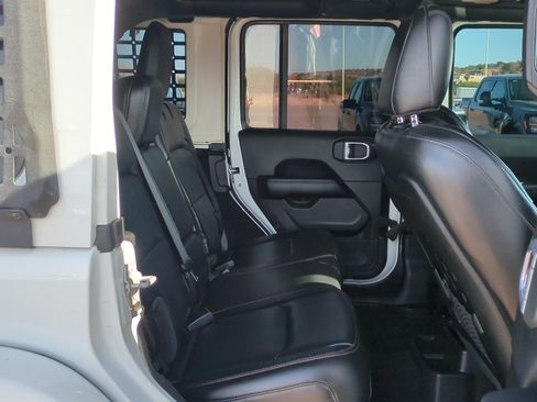 Used 2021 Jeep Wrangler Unlimited Rubicon AWD/4WD image 29
