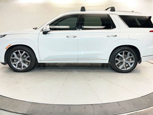 Used 2021 Hyundai Palisade Limited w/ Cargo Package AWD/4WD image 2