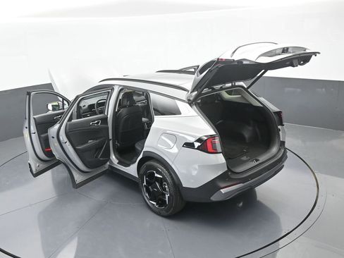 Used 2026 Kia Sportage EX w/ EX Panorama Roof Package FWD image 68