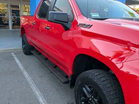 Used 2024 Chevrolet Silverado 1500 Custom Trail Boss w/ LPO, Dark Essentials Package AWD/4WD image 6