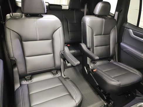 New 2026 GMC Acadia Elevation w/ Black Edition image 11