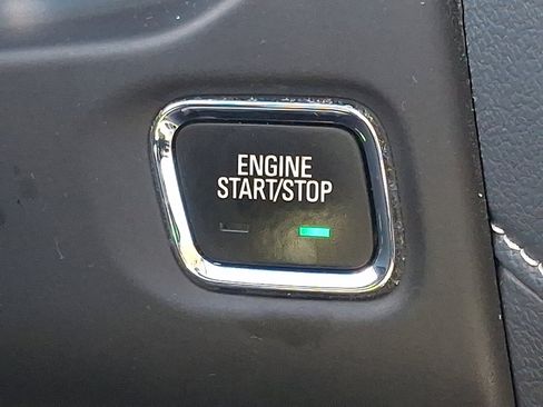 Used 2020 GMC Acadia Denali w/ Technology Package image 26