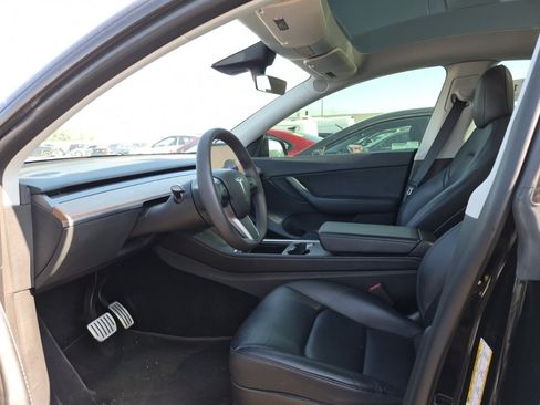 Used 2022 Tesla Model Y Performance AWD/4WD image 6