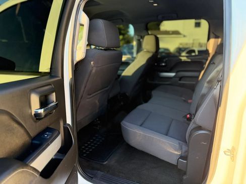 Used 2018 Chevrolet Silverado 1500 LT w/ All Star Edition AWD/4WD image 12