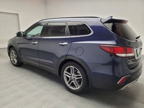 Used 2017 Hyundai Santa Fe SE image 5