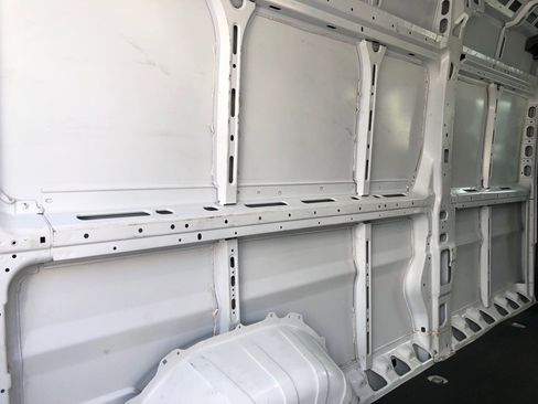 Used 2025 RAM ProMaster 2500 w/ Convenience Group FWD image 21