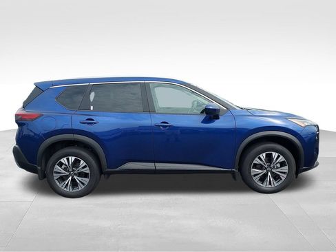 Used 2023 Nissan Rogue SV w/ SV Premium B Package FWD image 6