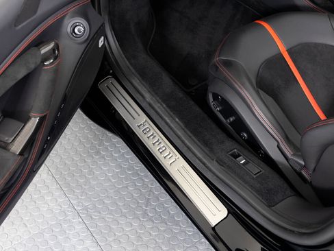 Used 2023 Ferrari F8 Tributo RWD image 55