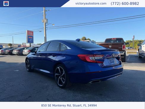 Used 2019 Honda Accord Sport image 3