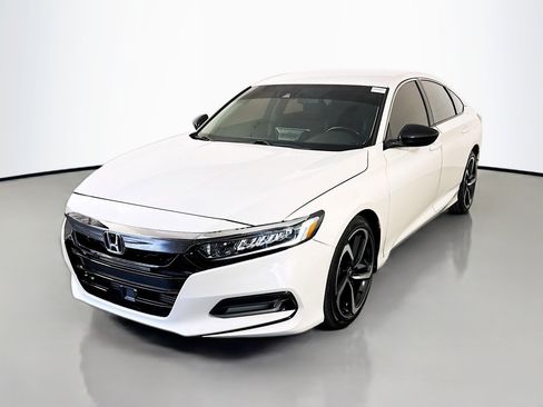 Used 2020 Honda Accord LX image 4