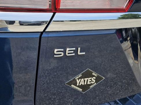 Used 2023 Volkswagen Atlas SEL AWD/4WD image 7