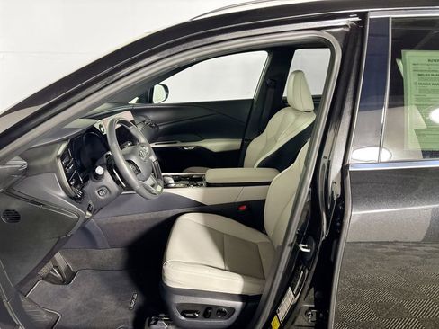 Used 2025 Lexus RX 350 Premium w/ Convenience Package AWD/4WD image 11