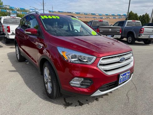 Used 2018 Ford Escape Titanium w/ Ford Safe & Smart Package AWD/4WD image 5