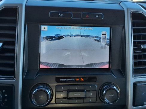 Used 2018 Ford F150 Lariat image 19