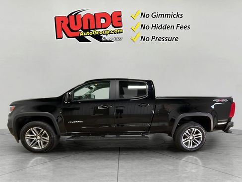 Used 2022 Chevrolet Colorado LT w/ LT Convenience Package AWD/4WD image 3