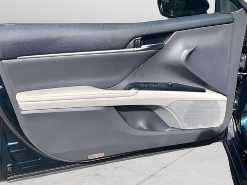 Used 2019 Toyota Camry XSE w/ Navigation Package image 22