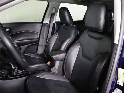 Used 2018 Jeep Compass Limited w/ Navigation Group image 23