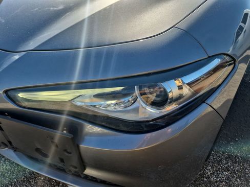 Used 2021 Alfa Romeo Giulia Ti RWD image 24