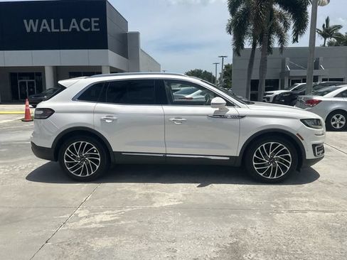 Used 2019 Lincoln Nautilus Reserve FWD image 5