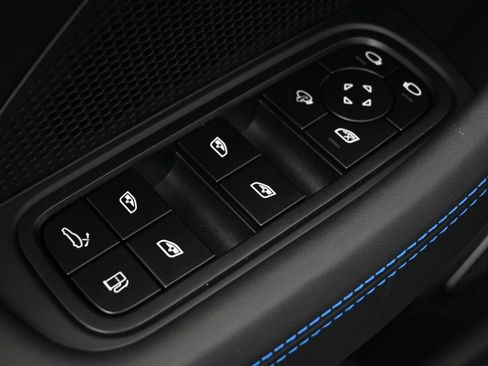 Used 2026 Porsche Panamera Turbo S AWD/4WD image 19