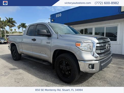 Used 2017 Toyota Tundra SR5 w/ SR5 Upgrade Package image 1
