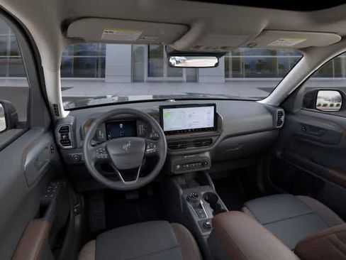 New 2026 Ford Bronco Sport Outer Banks w/ Outer Banks Tech Package+ AWD/4WD image 9
