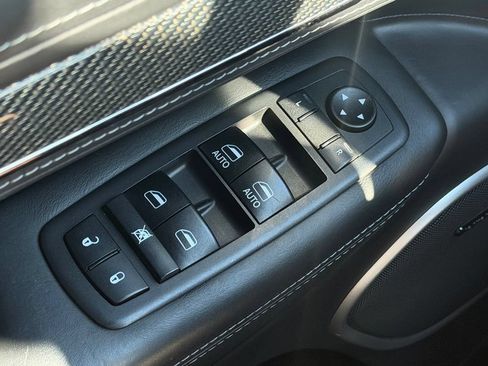 Used 2018 Jeep Grand Cherokee Trackhawk AWD/4WD image 26