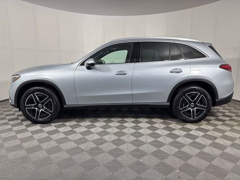 New 2026 Mercedes-Benz GLC 300 4MATIC image 2