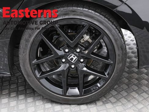 Used 2024 Honda Civic Sport image 32