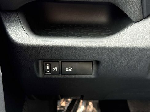 Used 2023 Toyota RAV4 XLE FWD image 14