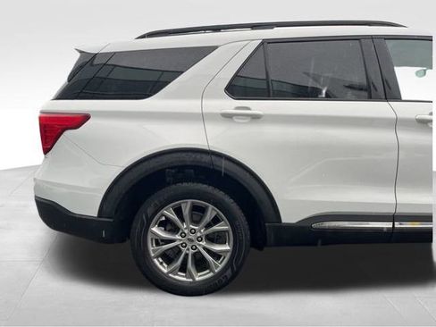 Used 2020 Ford Explorer XLT w/ Equipment Group 202A image 54