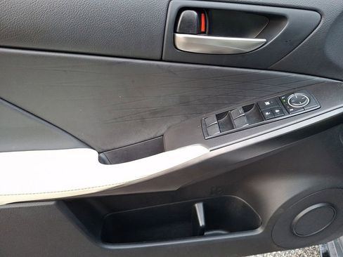 Used 2022 Lexus IS 350 F Sport image 13