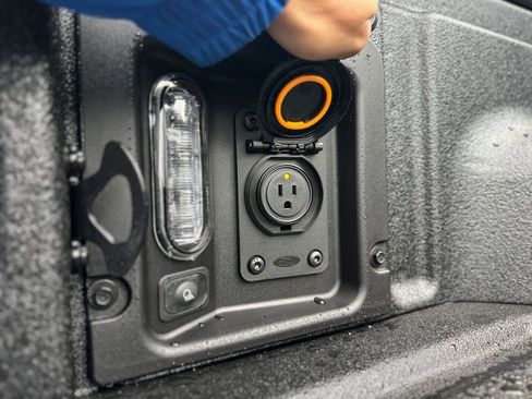 New 2026 Ford Maverick Lariat w/ 4K Tow Package image 40