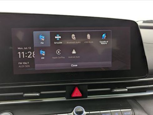 Used 2024 Hyundai Elantra SEL FWD image 27