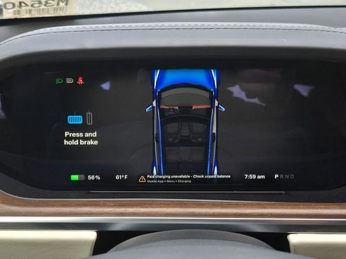 Used 2022 Tesla Model S image 25