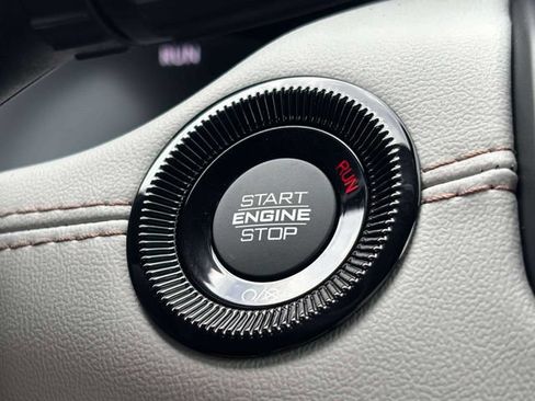 New 2026 Jeep Compass Limited AWD/4WD image 17