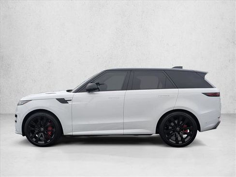 Used 2025 Land Rover Range Rover Sport Dynamic SE image 9