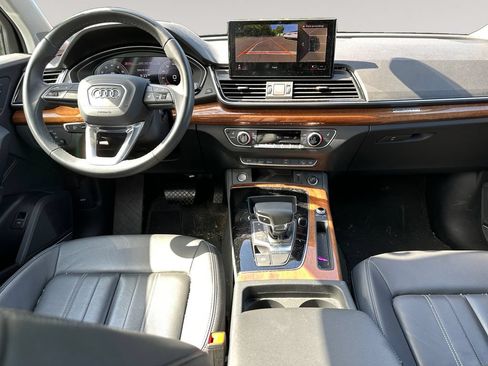 Used 2023 Audi Q5 2.0T Premium Plus w/ Premium Plus Package AWD/4WD image 10