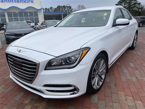 Used 2018 Genesis G80 3.8 image 1