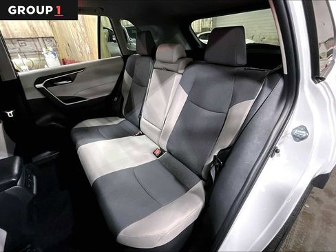 Used 2025 Toyota RAV4 XLE w/ Convenience Package image 21