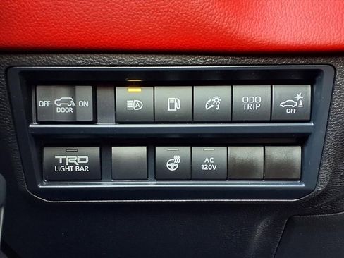 Used 2025 Toyota Sequoia TRD Pro image 29