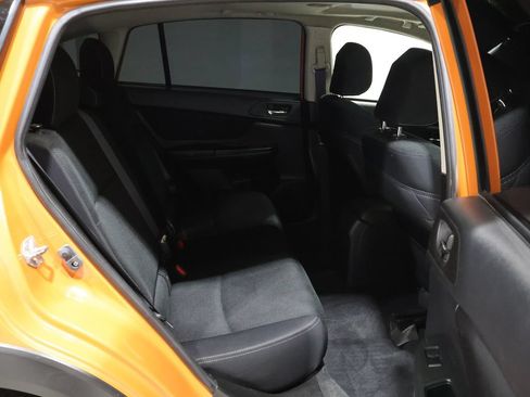 Used 2013 Subaru Crosstrek 2.0i Premium w/ Popular Pkg 1 AWD/4WD image 21