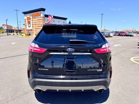 Used 2019 Ford Edge Titanium w/ Equipment Group 301A AWD/4WD image 5