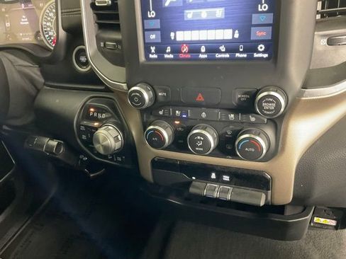 Used 2020 RAM 1500 Laramie w/ Off Road Group image 18