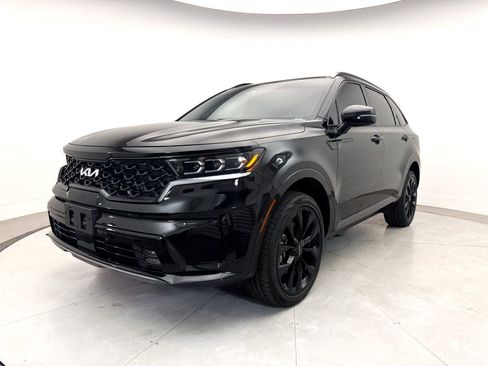 Certified 2023 Kia Sorento SX image 17