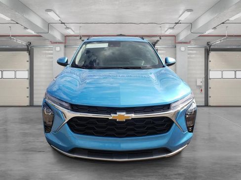New 2026 Chevrolet Trax LT FWD image 8
