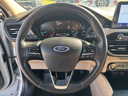 Used 2020 Ford Escape SEL image 43