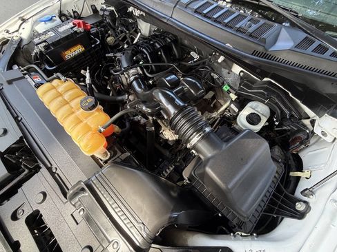 Used 2015 Ford F150 XL AWD/4WD image 16